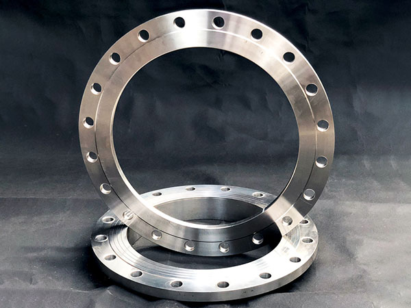 Carbon ígwè larịị ịgbado ọkụ flanges1